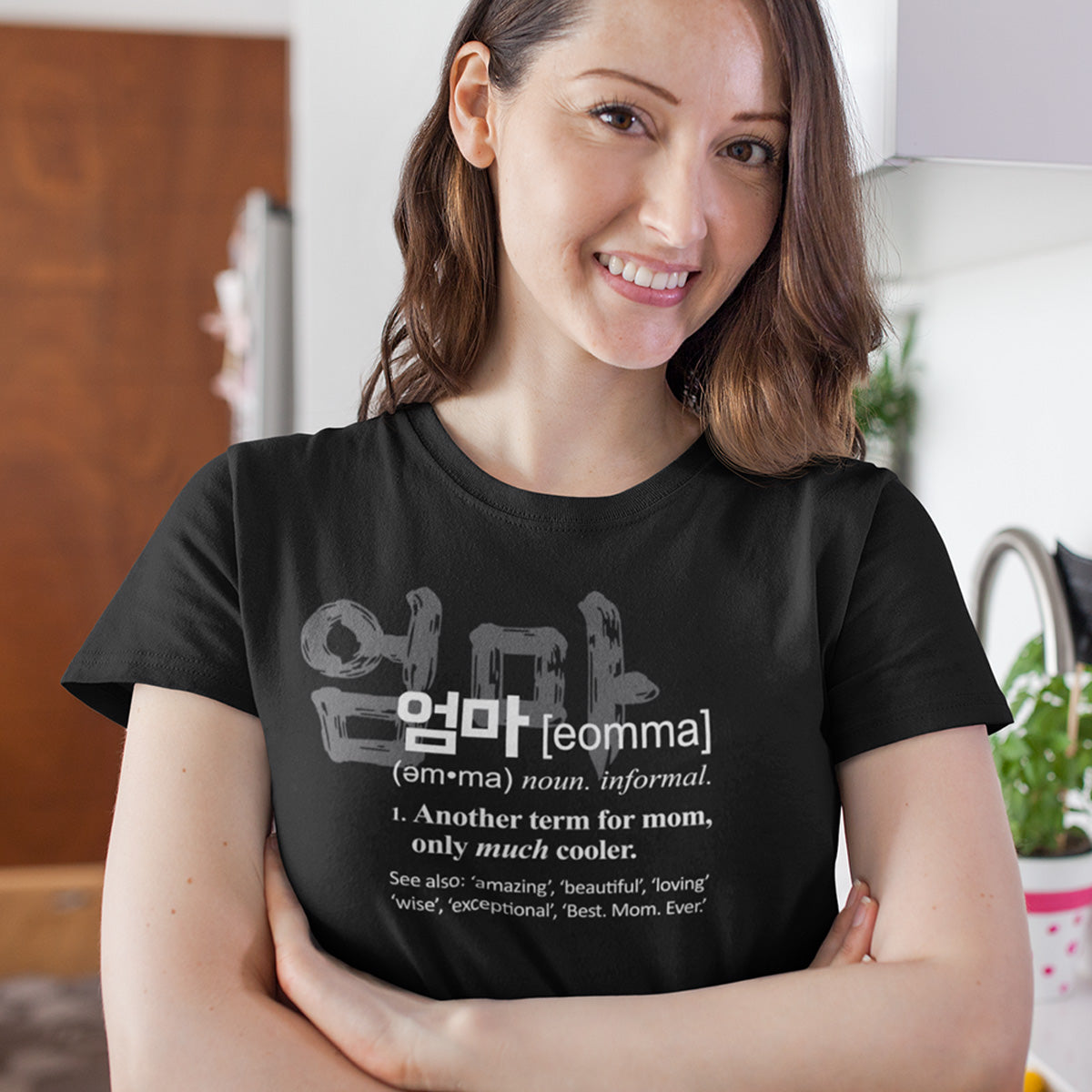 Woman wearing Eomma T-shirt
